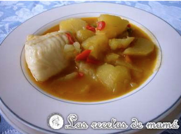 Ensalada de pimientos asados atún y huevo con marmita de merluza